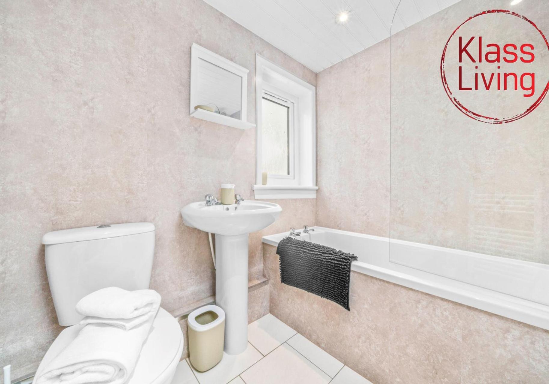 West End House By Klass Living Белсхил Екстериор снимка